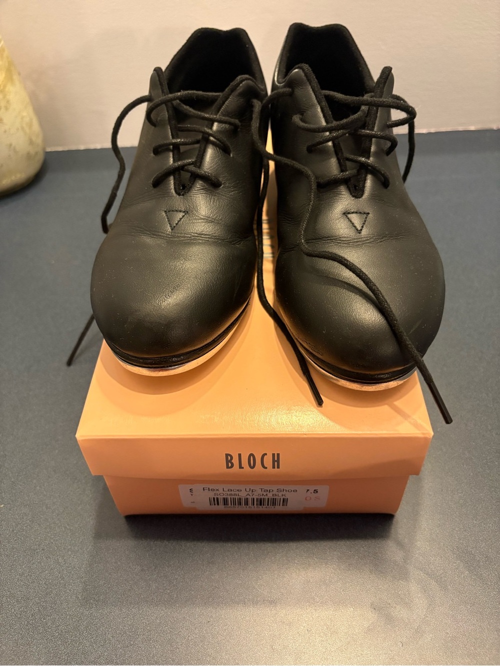 Bloch Womens 7.5 Black Lace-Up Tap Shoes